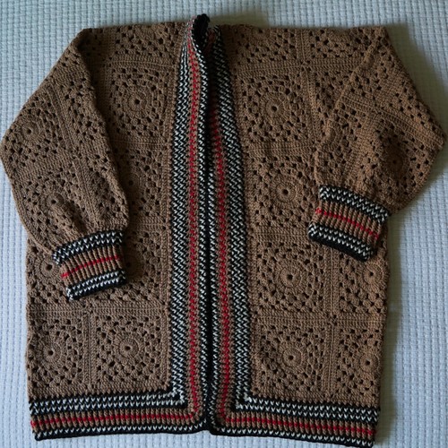 Handgestrickte damenjacke - handgestrickte,