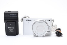Nikon J1 mirrorless camera w/