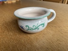 nachttopf keramik Klein, als Toilettenhinweis, „Schild“: Pfeil mit 00, originell