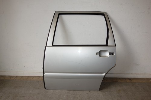 Tür hinten links silber 426