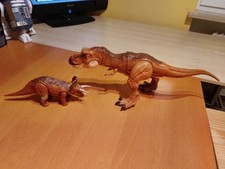 Jurassic Park World Tyrannosaurus Und Triceratops Mit Sound