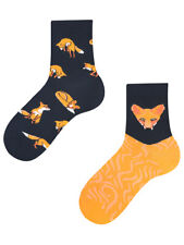 Lustige Socken in TODO Colours mit einem magischen Fuchsmuster