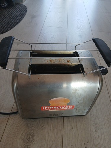 Russell hobbs toaster - russell,
