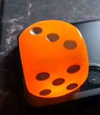 vintage DDR Würfel gelb