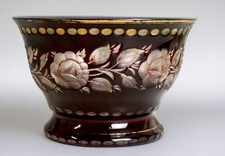 Schale aus böhmischem Rubin