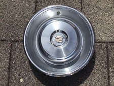 1965 Cadillac Radkappe Hub Cap 15 Zoll Wheel Cover für Stahlfelge mit Emblem
