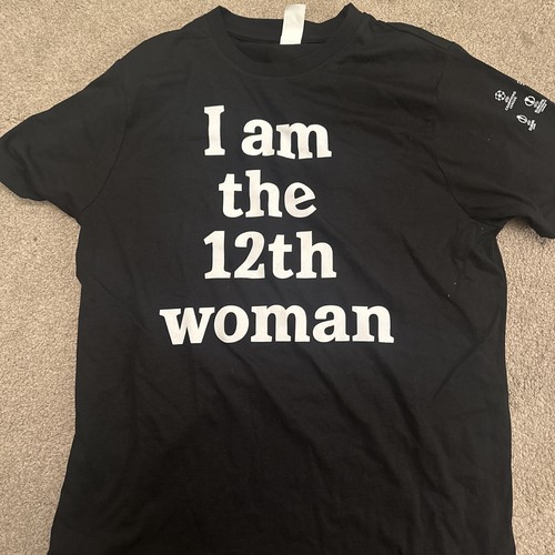The 12th woman - woman, em