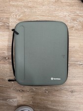 TomToc iPad-Tasche – Grün – gut erhalten