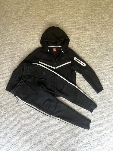 Nike tech fleece - tech,