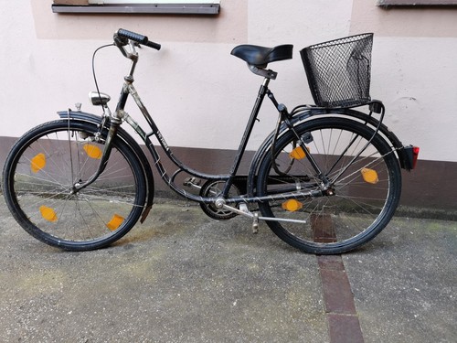 Oldtimer fahrrad damenrad - fahrrad,