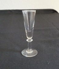 antiker  Becher  Glas