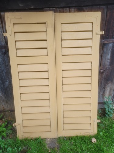 Paar fensterladen holz - -,