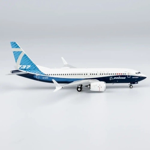 Model boeing 737 - ng, house