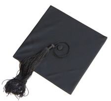 Doktorhut schwarz Bachelor Abi