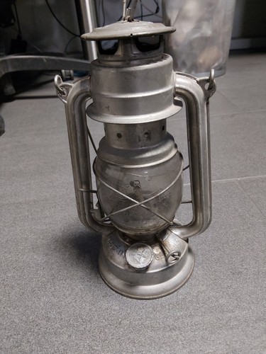 Bat 158 fledermaus petroleum - bat,