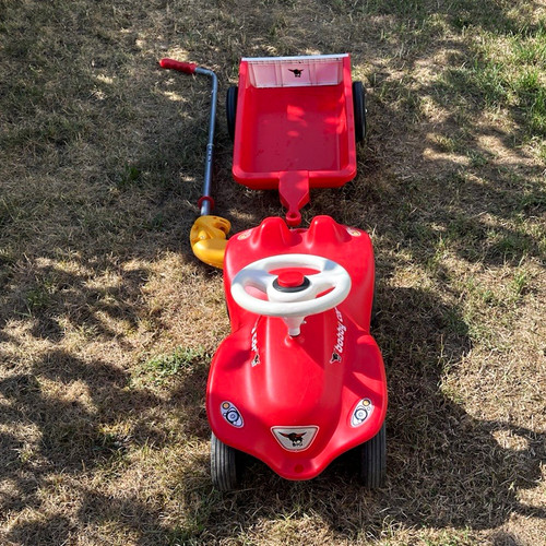 Big bobby car rutscher rot - car,