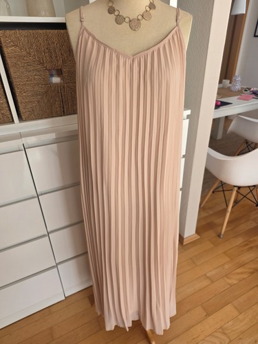 Shein maxi plissee träger - shein,