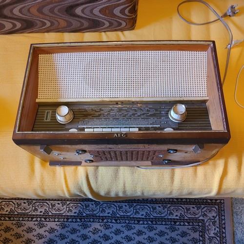Röhrenradio aeg super banjo - aeg,