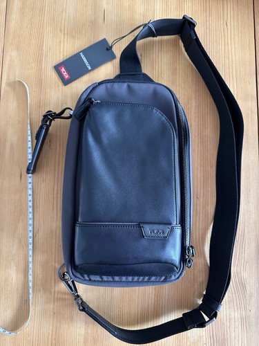 Tumi harrison gregory sling - harrison,