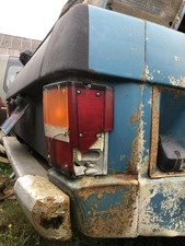 Range Rover Classic - Frühe Rücklichtecken mit Leuchteinheiten - Suffix Cars