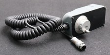 EUCHNER Elektronisches Handrad HKE011-100A05-048230 ID 048230 mit Kabel