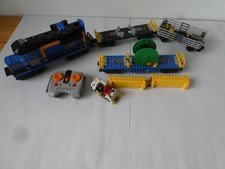 LEGO City: Güterzug / Cargo Train: blaue Lok+3 Waggons m. vielen Gleisen (60052)