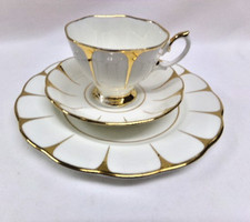 Royal vale bone china - royal,