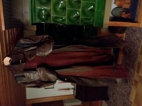 Alter ledermantel fuer - ,