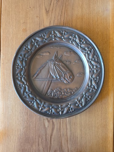 Vintage wandteller mit - vintage,