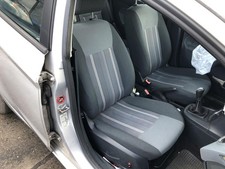 Ford Fiesta JA8 2AJ Sitz vorne