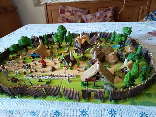 Asterix dorf komplett - -,