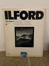 ILFORD Fotopapier 30,5 X 40,6cm  NEU IN OVP