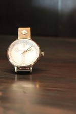 Police Armbanduhr Damen rosé Kreuz und Glitzersteine Zustand wie neu