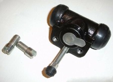Rear Wheel Brake Cylinder for