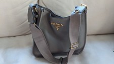 PRADA Mittelgroße Tasche aus