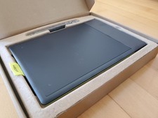  New: One CTL-671 by Wacom, Pen Tablet Medium Windows/Mac with Pen