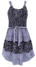 Besticktes indisches Minikleid
