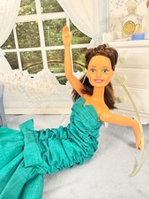 Vintage Sindy Puppe Monte