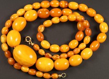 schöne Art Deco Oliven