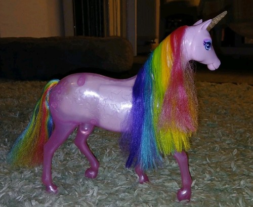 Barbie einhorn dreamtopia mit - barbie,