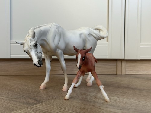 Breyer susecion le fire - susecion,