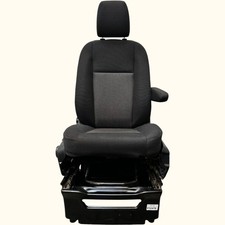 Ford Transit MK8 Custom Vorne