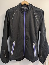 Schwarze Dünne Übergangsjacke mit Lila Akzenten von Shamp in L