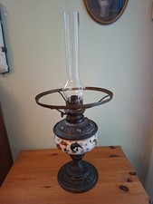 Petroleum Lampe/ Majolika