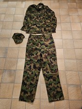 TAZ 90 Tarnanzug Schweizer