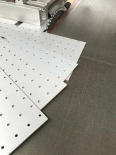   3 mm Hartfaserplatten ALU - Silber beidseitig 25er Lochung 5 mm  Haken