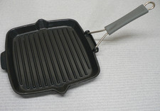Guss - und Grillpfanne - unbenutzt - Hersteller Fa. Zwilling Gr. 24x24 cm Email