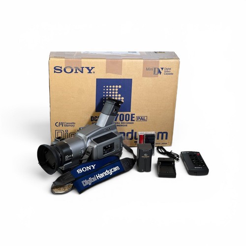 Sony dcr vx700e - sony,