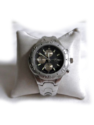 Schöne armbanduhr von - armbanduhr,