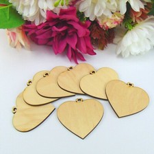 Herzen 6 cm mit Loch EHH60 7